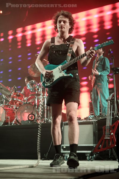 KING GIZZARD AND THE LIZARD WIZARD - 2023-08-17 - SAINT MALO - Fort de St Pere - Stuart Douglas Mackenzie - Michael Cavanagh - Lucas Harwood